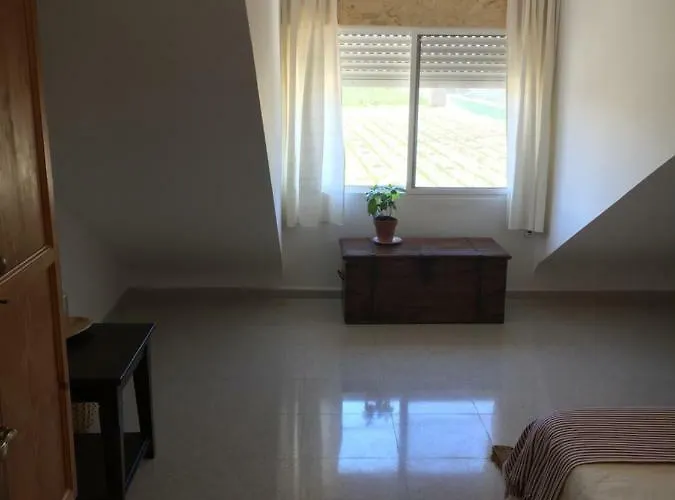 Alojamento de Acomodação e Pequeno-almoço Casa Algaida